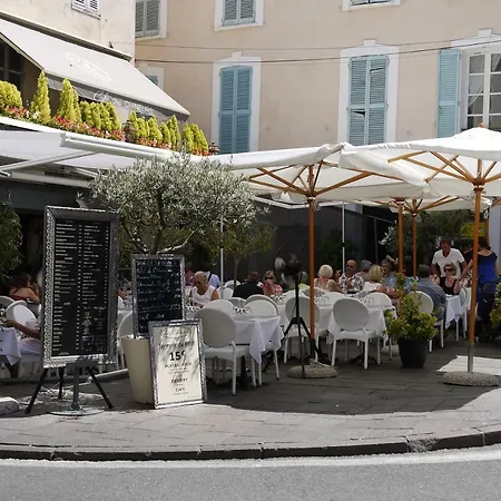 Vieille Ville, 1 Bedroom Apt, Max 2 Adults&2 Kids Appartement Antibes