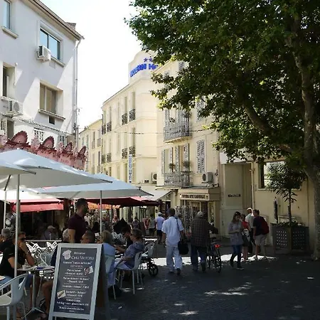 Vieille Ville, 1 Bedroom Apt, Max 2 Adults&2 Kids Appartement