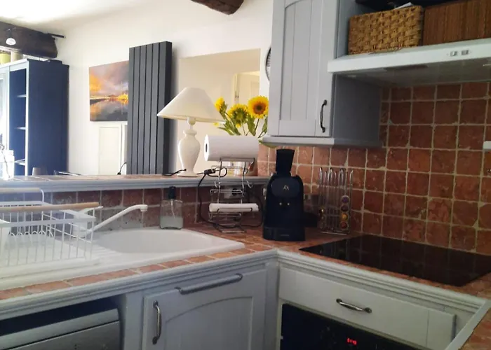Vieille 1 - Luca's Apartment, 1 Bedroom, Max 2 Adults And 2 Kids Apartament
