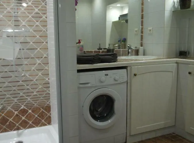 Vieille 1 - Luca's Apartment, 1 Bedroom, Max 2 Adults And 2 Kids Apartament *